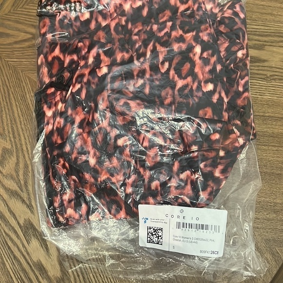 CORE 10 Women's Over-The-Head Water Resistant Hooded Jacket - Small - Picture 9 of 10